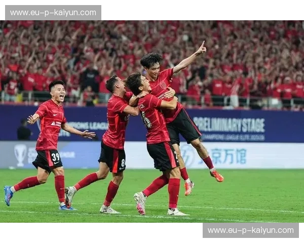 亚冠历史交锋：亚洲足球的巅峰对决