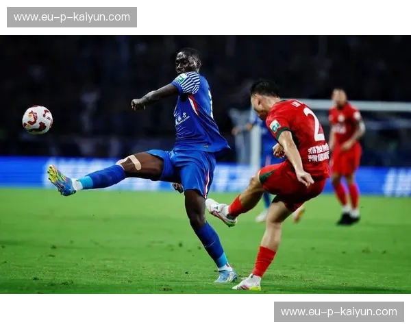 荣耀与铁血的碰撞：当上海申花遇见珀斯光荣，谁才是亚洲赛场的蓝色主宰？